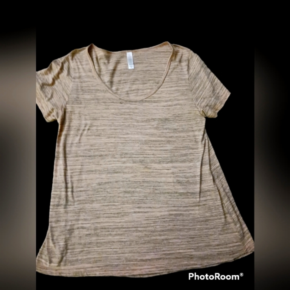LuLaRoe Classic T
